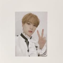 WEi ジュンソ　トレカ　日本公演のサムネイル