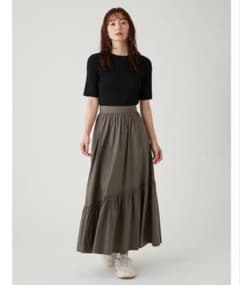 emmi カーキ ティアード ロングスカート サイズ1のサムネイル