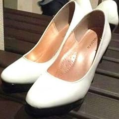 アベェールのハイヒールのサムネイル