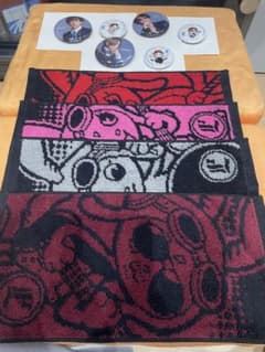 L'Arc-en-Ciel 35th タオル4種、缶バッジ3種セットラルクのサムネイル