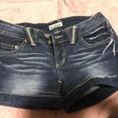 デニムパンツのサムネイル