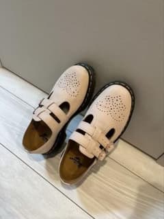 Dr. Martens ストラップシューズ