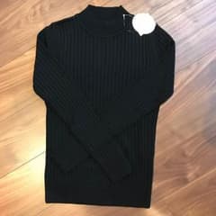 新品タグ付き♡リブニットのサムネイル