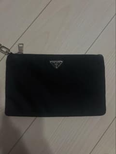 PRADA ブラック ナイロンポーチのサムネイル