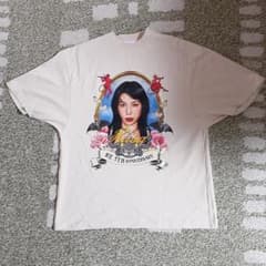 RE. 仲里依紗 5th Anniversary Tシャツ アールイードット - メルカリ