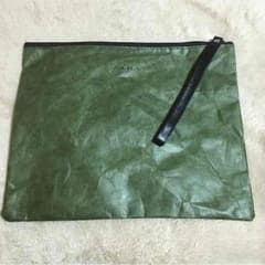 クラッチバッグのサムネイル