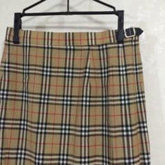 73.専用です。Burberry お出かけ用スカート❤️のサムネイル