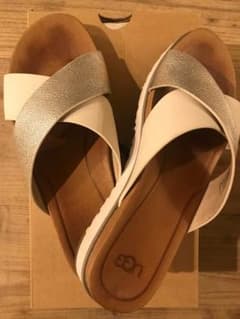 ugg KARI METALLICのサムネイル