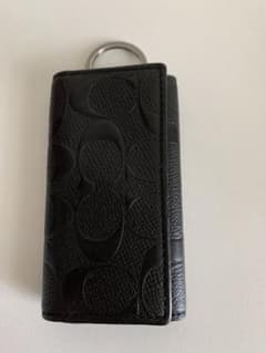 coachのキーケースのサムネイル