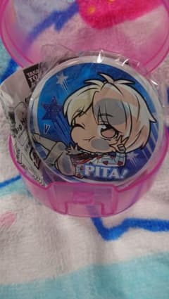 てて TinyTAN ぴた！でひぉめ  缶バッジ Vのサムネイル