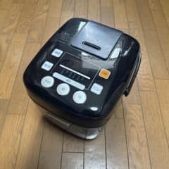 YAMAZEN 炊飯器 本体 ブラック 3合炊きYJB-300(取説付き)のサムネイル