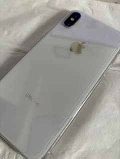 Apple iPhone X 本体 ホワイトのサムネイル