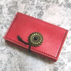 【財布】コンチョ付 赤 ヌメ革 マチ付 ハンドメイド レザークラフトのサムネイル
