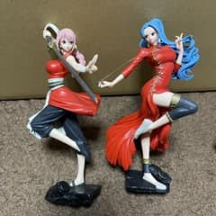 ワンピース　フィギュア　ビビ　レベッカのサムネイル