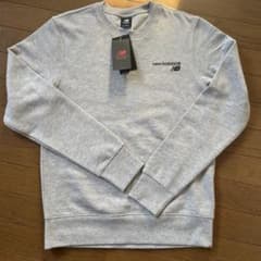 【新品】new balance グレー 裏起毛スウェットトレーナー Mのサムネイル