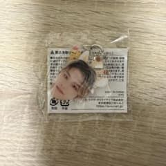 TREASURE 顔アクキー ジョンウのサムネイル