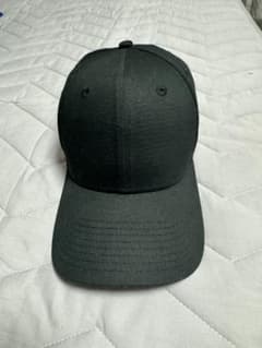 NEW ERA ニューエラ 9FORTY ブラック キャップ フリーサイズ 黒のサムネイル