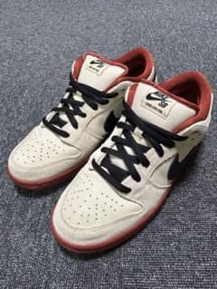 NIKE SB DUNK LOW PRO HENNESSY 27cmのサムネイル