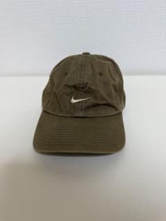 Nike 90s カーキ キャップのサムネイル