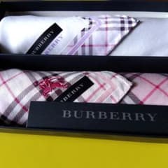 BURBERRY ✤チェック柄ハンカチ2枚セット箱入り - メルカリ