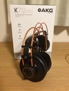 AKG K712 PRO ヘッドホン 美品・付属品完備 - メルカリ