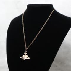 VI\ivienneWestwood ネックレス ゴールド ハートオーブ - メルカリ