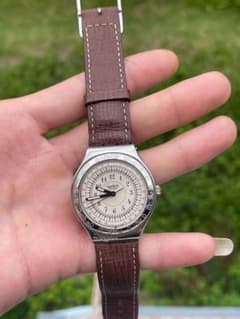 Swatch スウォッチ 腕時計 クォーツ ブラウンレザーのサムネイル