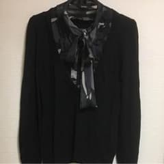 重ね着風黒ニットのサムネイル
