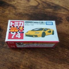 トミカ　ランボルギーニ　カウンタックLPI800-4のサムネイル