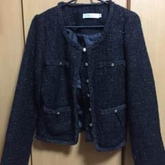 ノーカラージャケットのサムネイル