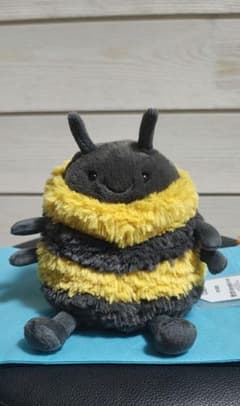 Albee Bee girl アルビー蜂 ジェリーキャット新品 - メルカリ