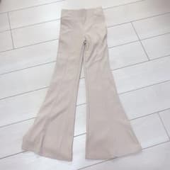 Bershka ベルシュカ【フレアパンツ】のサムネイル
