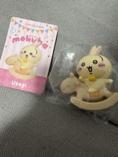 ちいかわ ゆらゆら木馬フィギュアコレクション うさぎのサムネイル