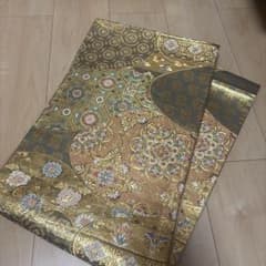 袋帯 金糸 華文様 豪華 正絹 即購入可のサムネイル