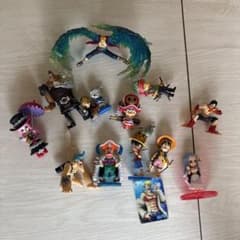 ONE PIECE フィギュア まとめ売りのサムネイル