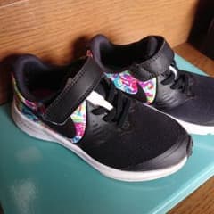 17cmNIKEスニーカーのサムネイル
