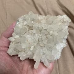 国産　天然水晶 クラスターのサムネイル