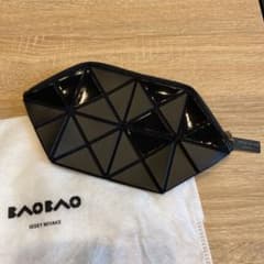 新品未使用 BAOBAO ポーチのサムネイル