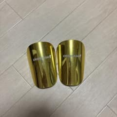 ち*ろ様 おれの足シンガード すねあて ゴールドのサムネイル