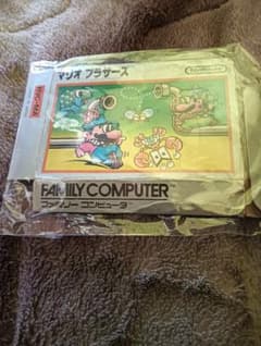 マリオブラザーズ ファミリーコンピュータ用ソフトのサムネイル