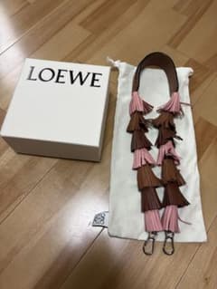 LOEWE フリンジ バッグストラップ - メルカリ