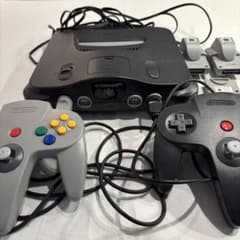 NINTENDO64 本体 コントローラー2個 ソフト3本おまけ 任天堂（Nintendo） ニンテンドー64 本体 コントローラー付 すぐ遊べる