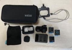 【美品】GoPro 10アクセサリーセット｜バッテリーx3のサムネイル