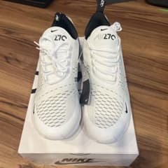 NIKE AIR MAX270 タグ付きのサムネイル