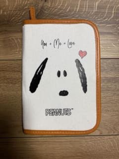 SNOOPY スヌーピー マルチケース ゼクシィ付録のサムネイル