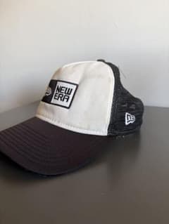 NEW ERA トラッカーキャップ ホワイト/ブラックのサムネイル