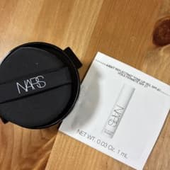 NARS ライトリフレクティング　セラムクッションファンデーション（レフィル）のサムネイル