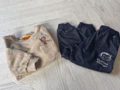 おさるのジョージ　トレーナー　スウェットパンツ　2点セットのサムネイル