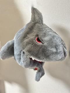 ジョーズ　JAWS USJ ユニバーサルスタジオジャパン　被り物　帽子のサムネイル