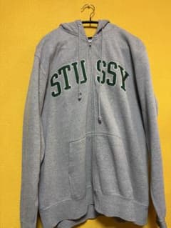 STUSSY ジップアップパーカー グレー Lサイズのサムネイル